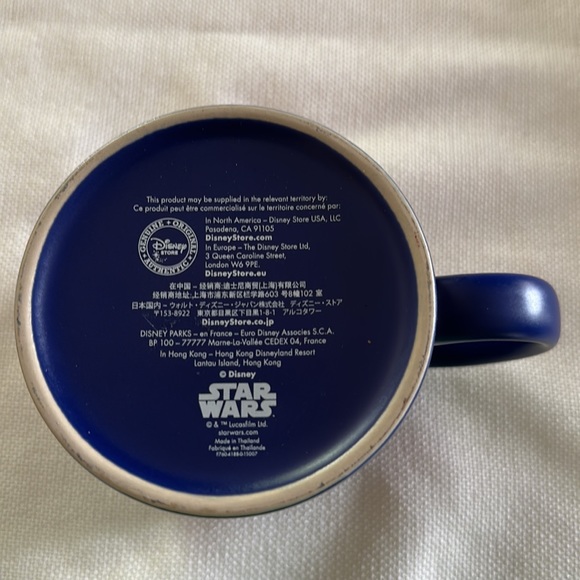 Star Wars R2 D2 Disney Store mug - Picture 5 of 5